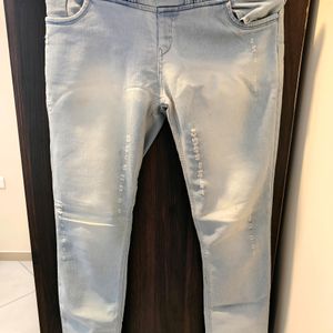 Mid Rise Stretchable Jeans