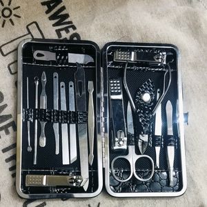 Manicure Pedicure professional 16 tool set