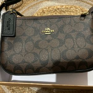 Coach - Sling And Shoulder Bag