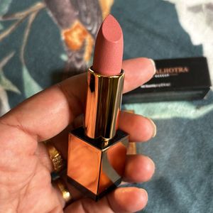 Manish Malhotra Powder Matte Lipstick