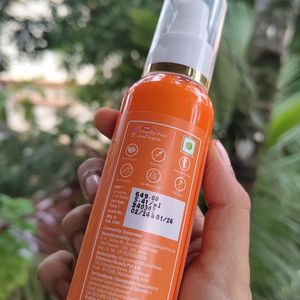 St. Botanica Vitamin C Sunscreen