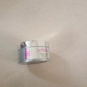 Schloka Fairness Cream.