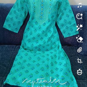 Aabta Kurti 50% Discount