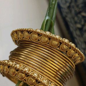 Set Of 14 Bangles Fashion Jewellery