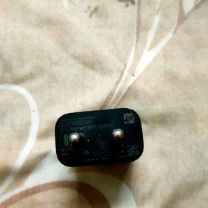 Xiaomi Charger Adaptor In Good Working Condition