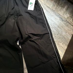 Newme Track Pant