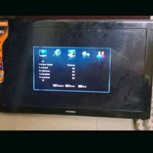 32 Inch Hyundai LED