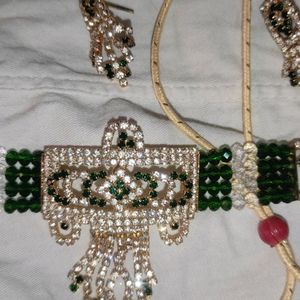 New Green Pearl Choker Set