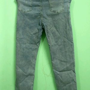 Urbanic XS Jeans With Side Slit (Ladies)