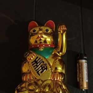 Feng Suei Lucky Cat