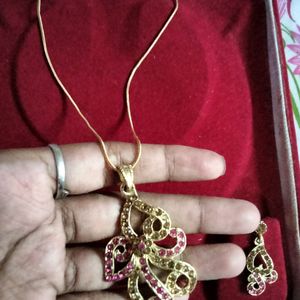 Golden Chain & Pandal