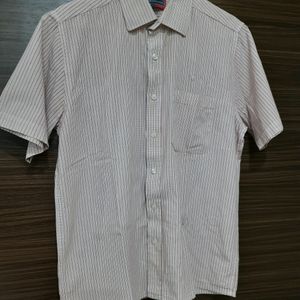 Peter England  Casual Half Sleeve Shirt