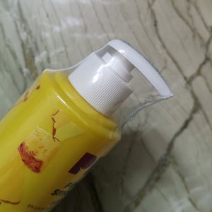 Plix Pineapple Body Wash