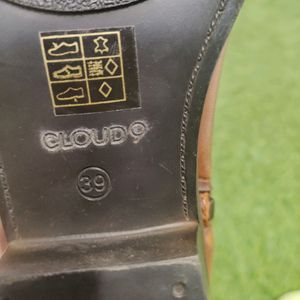 Cloud 9 Boots