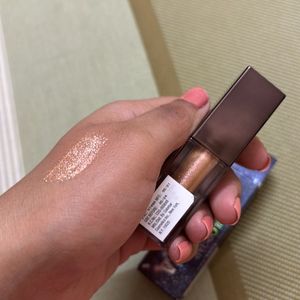 Moon lava liquid eyeshadow + i-glide kajal combo