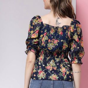 KASSUALLY Blue Floral Clinched Waist Smocked Top