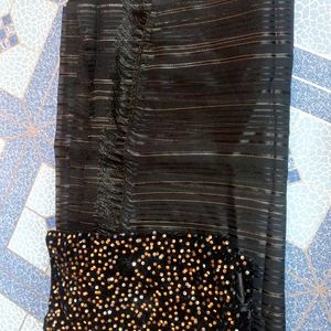 Black Saree With Blouse Kapda