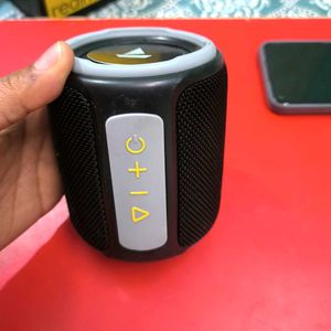 BoAt Stone 350 Wireless Speaker 10W Working