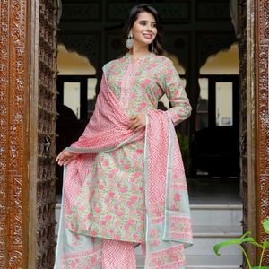 Floral Print Cotton Kurta For Women