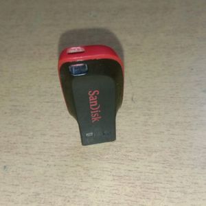 Pen Drive (8GB)