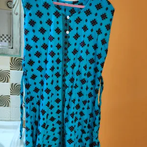 Blue Sleeveless Tunic