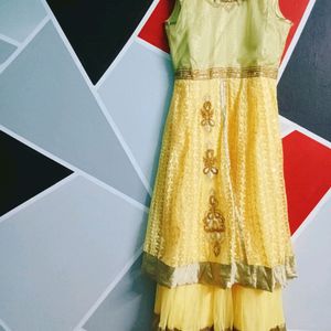 Yellow Colour Women Long Ethnic Gown 👗👗