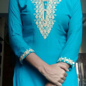 Blue Simple Kurtha