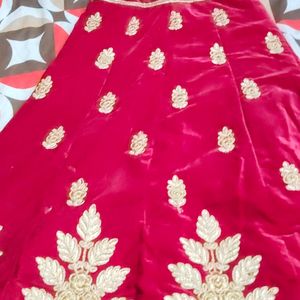 Women Velvet Gown And Dupatta