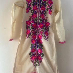 PAKISTANI SUIT