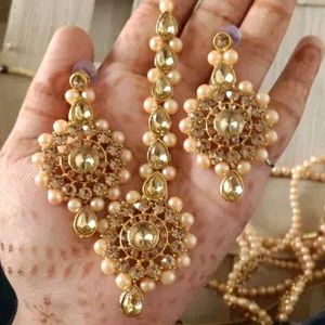 Rani Har And Chokar Set Magtika Earring