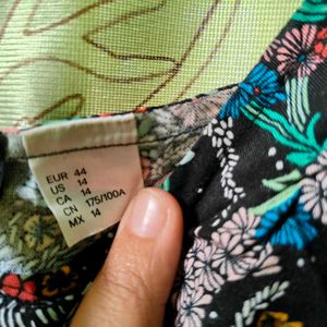 L size H&M Cute Floral Dress