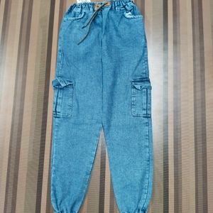 U-55 Size 28 Cago Straight Women Denim Jeans