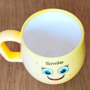 Smiley Coffee/Tea Cup Yellow Color