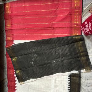 Cotton Saree With Ganga Jamuna Border