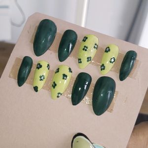 Press On Nails