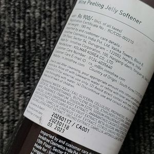 Innisfree peeling wine solution