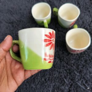 4 Ceramic Tea Cups