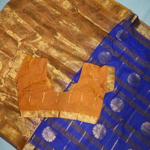 Beautiful Shiny Pattu Saree With Blouse