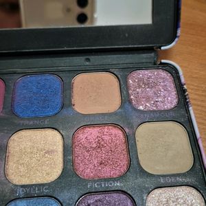 Makeup Revolution Eye Shadow