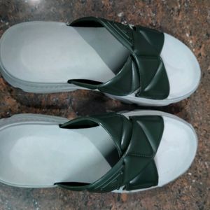 Sandal