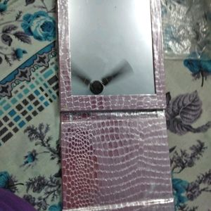 High Quality New Without Tag Folding Mirror