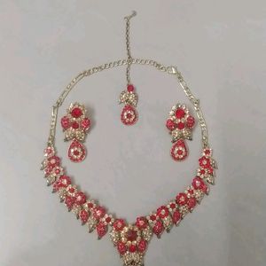 Red and Golden Necklace Set