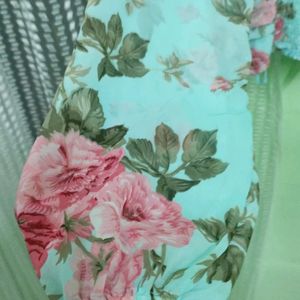 Floral Square Neck Balloon Sleeves Top