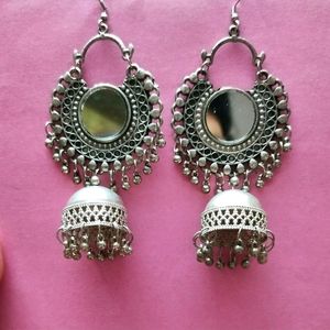 Jhumkas