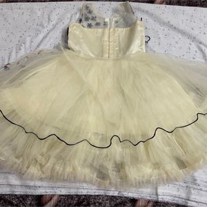 Party Wear Frock For Girls Aged 3 To 4years