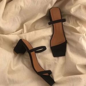 Black Minimal Straps Heels