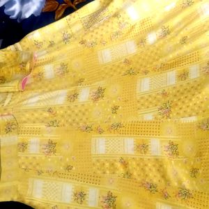 Round Floral Yellow Kurta