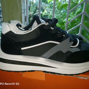 Revs Sneakers For Men