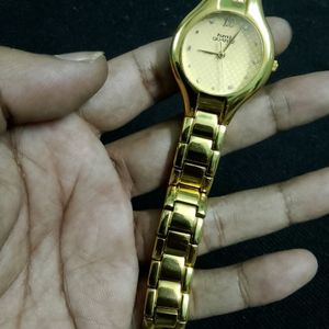 NEW NO USED 23.GOLD PLATETED HMT WATER RESISTANT WATCH FOR GIRLS & WOMAN'S.