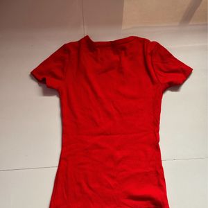 H&M RIBBED TSHIRT- XS